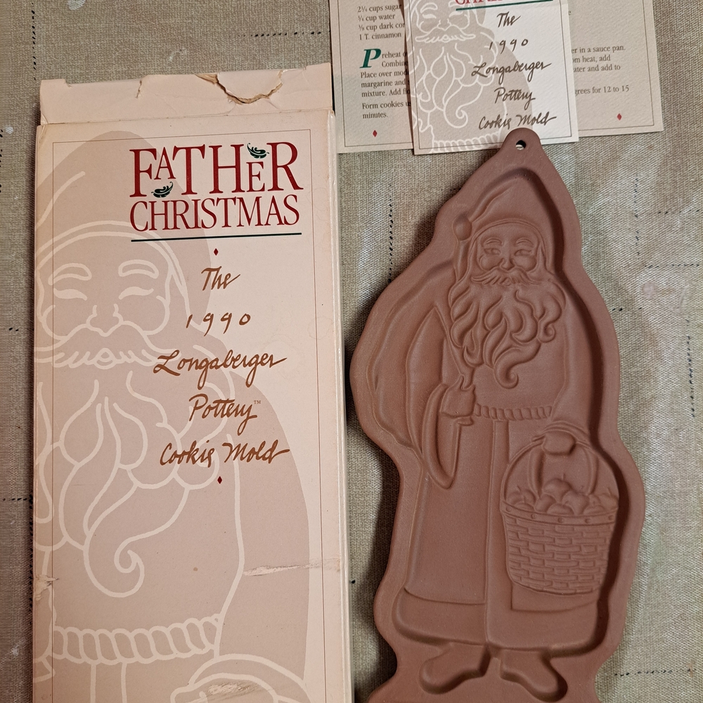 Longaberger Pottery Father Christmas Cookie Mold in Brown